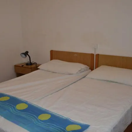 Awaits In A Comfortable 3 Bdr Apartment